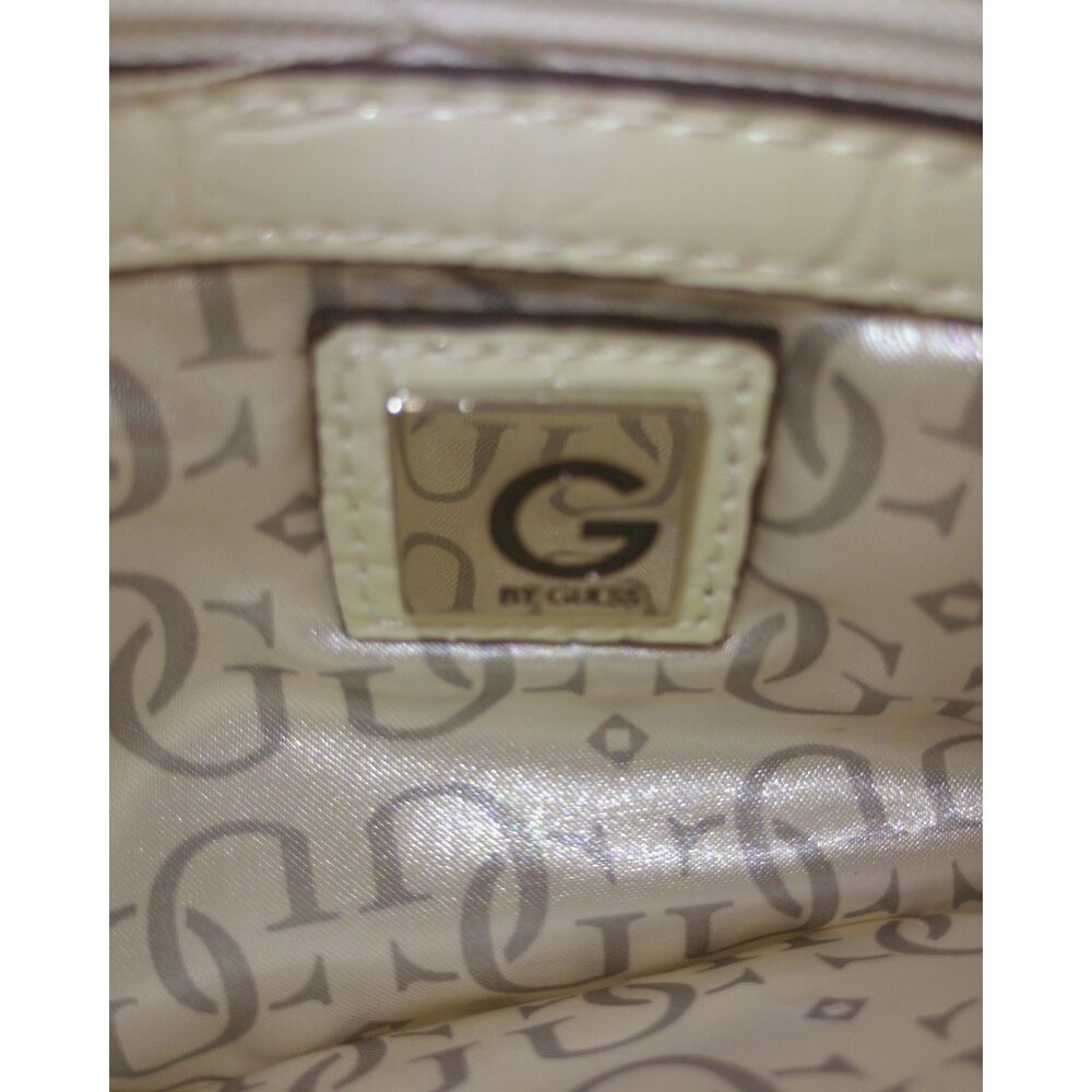 NWT Guess Lindsey Mini Wristlet Clutch White Black Bow Croc Patent Wallet Y2K - Picture 5 of 9